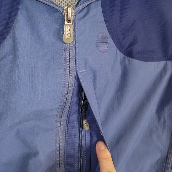 Patagonia CSS women's Small Jacket - Picture 13 of 14